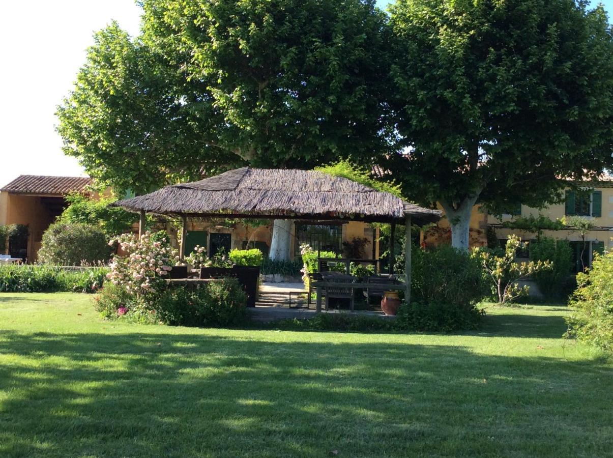 La Bergerie De Castellan Bed & Breakfast Verquieres Exterior photo